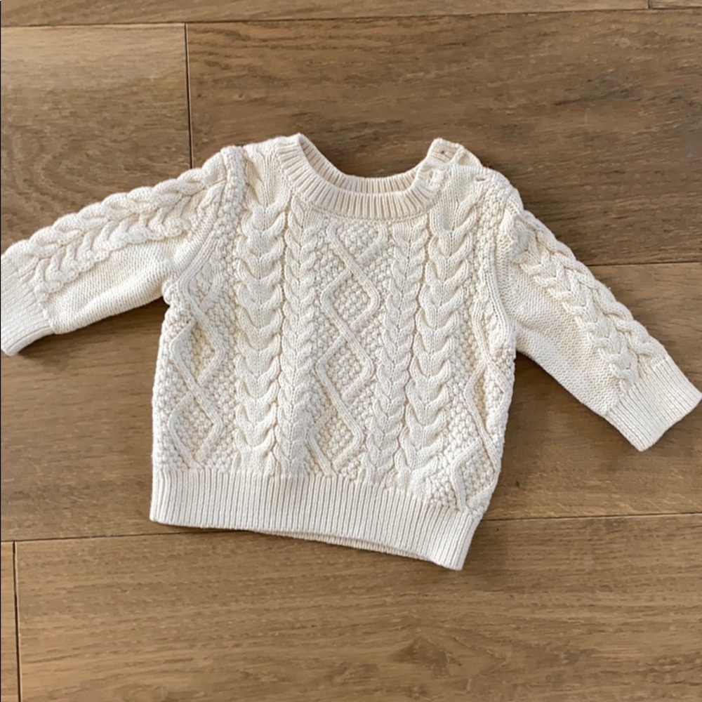 EUC baby gap knit sweater